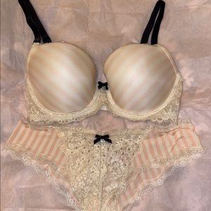 Victoria’s Secret Pink & White Bra &Panties